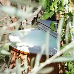 La Perla Blanca - بيت ضيافة 3*