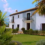 La Perla Blanca - 3*